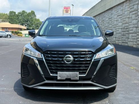 Used 2021 Nissan Kicks S FWD image 3