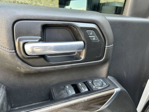 Used 2020 Chevrolet Silverado 2500 LT w/ All Star Edition AWD/4WD image 12