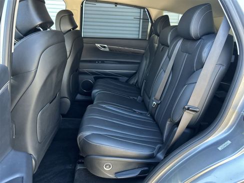 Used 2024 Genesis GV80 2.5T image 13