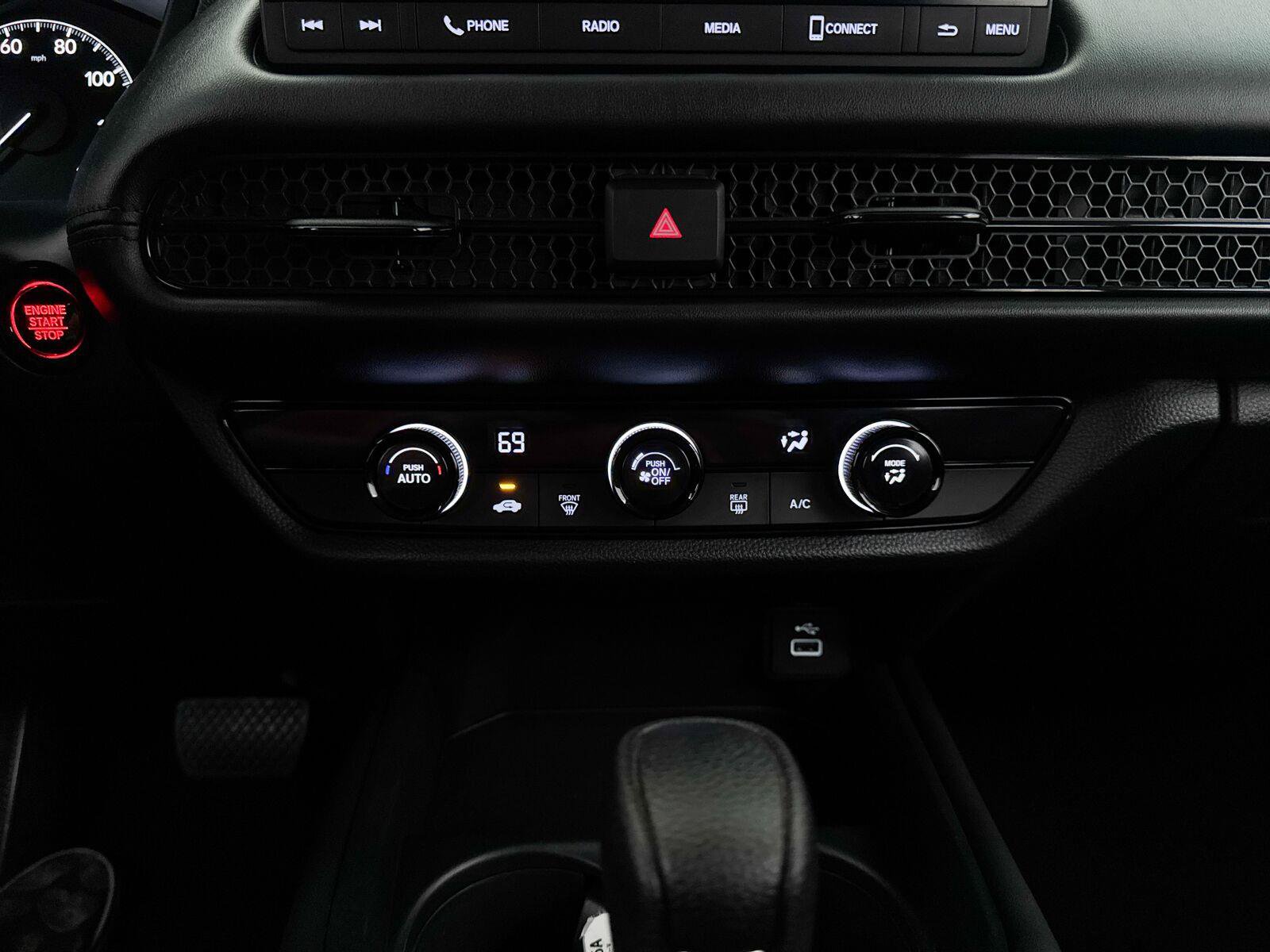Used 2023 Honda HR-V LX image 24