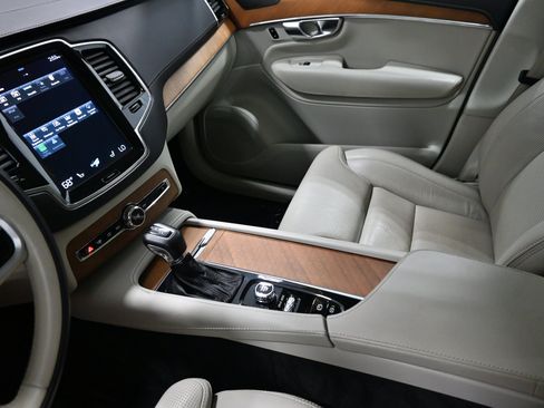 Used 2019 Volvo XC90 T6 Inscription w/ Protection Package Premier AWD/4WD image 20