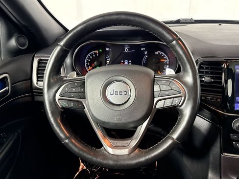 Used 2020 Jeep Grand Cherokee Limited X RWD image 16