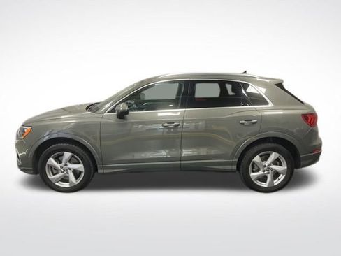 Used 2020 Audi Q3 2.0T Premium image 2