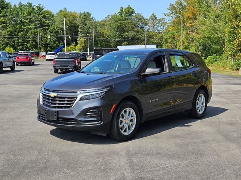 Used 2022 Chevrolet Equinox LS image 5