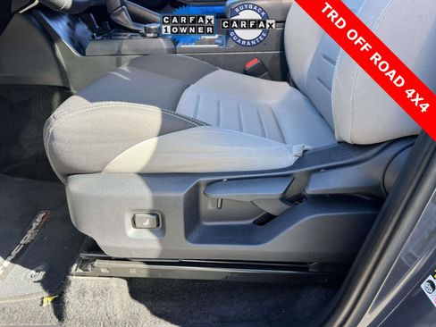 Used 2024 Toyota Tacoma TRD Off-Road image 19