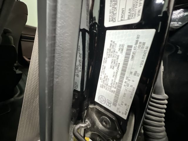 Used 2017 Ford F150 XLT AWD/4WD image 30