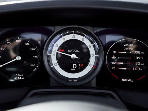 Used 2024 Porsche 911 Carrera GTS w/ Premium Package image 51