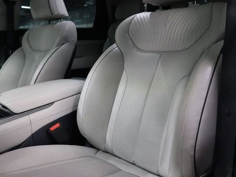 Used 2024 Hyundai Palisade Calligraphy FWD image 11
