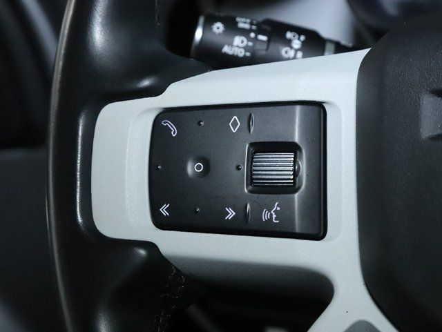 Used 2023 Land Rover Defender 110 SE AWD/4WD image 23
