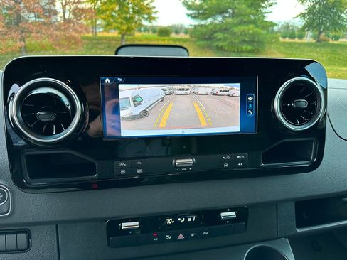New 2026 Mercedes-Benz Sprinter 2500 image 18