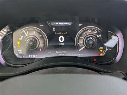 New 2026 RAM 2500 Limited AWD/4WD image 3