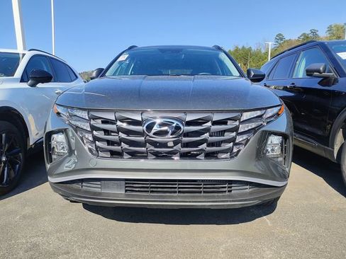 Used 2024 Hyundai Tucson Blue image 2