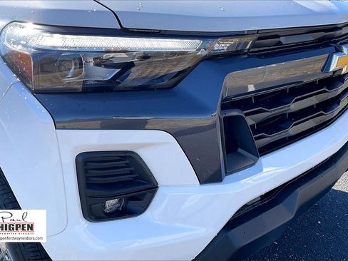 Used 2024 Chevrolet Colorado LT w/ LT Convenience Package III image 28