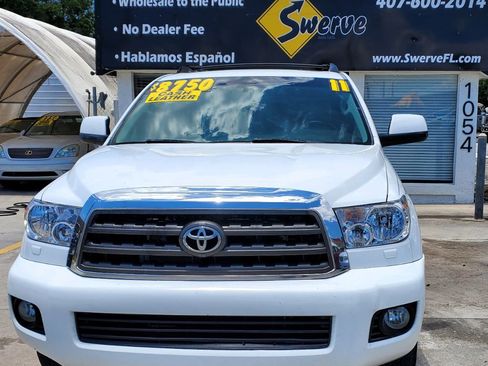 Used 2011 Toyota Sequoia SR5 w/ Premium Pkg RWD image 2