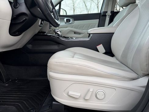 Used 2022 Kia Sorento SX image 13