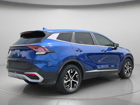 Used 2024 Kia Sportage EX image 6