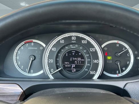 Used 2017 Honda Accord EX-L image 20