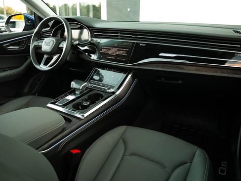 Used 2022 Audi Q8 Premium Plus AWD/4WD image 42