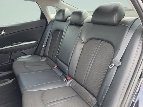 Used 2018 Kia Optima S FWD image 27