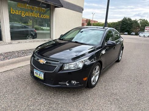 Used 2012 Chevrolet Cruze LT w/ RS Package FWD image 3