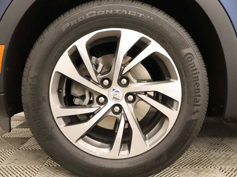 Used 2023 Buick Envision Essence FWD image 6