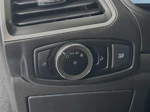 Used 2023 Ford Edge SEL image 15