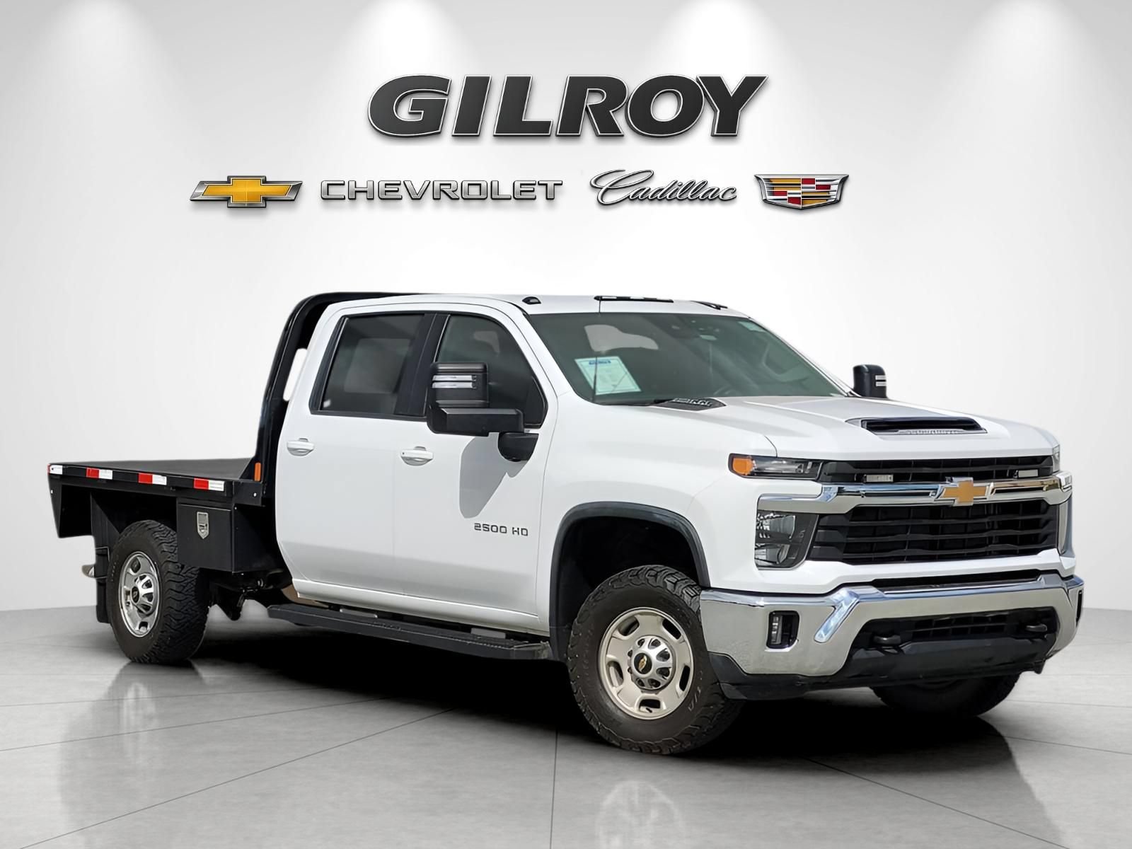 Used 2024 Chevrolet Silverado 2500 LT w/ Convenience Package AWD/4WD image 1