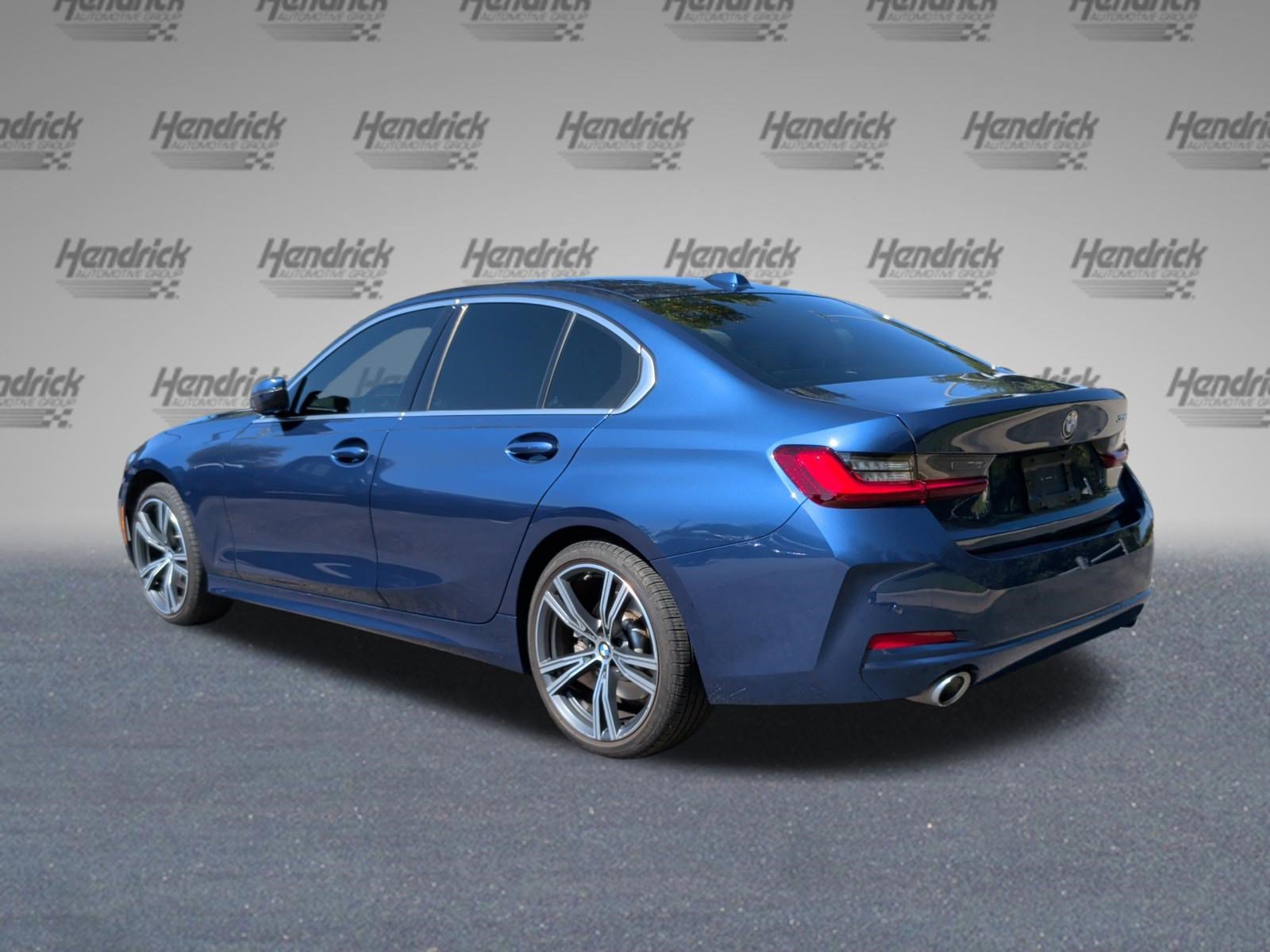 Certified 2024 BMW 330i Sedan w/ Convenience Package RWD image 9