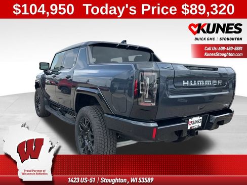New 2025 GMC Hummer EV 2X w/ LPO, Dark Essentials Package AWD/4WD image 13