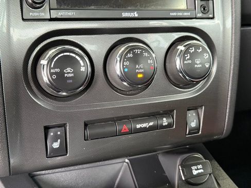Used 2014 Dodge Challenger SXT Plus RWD image 28