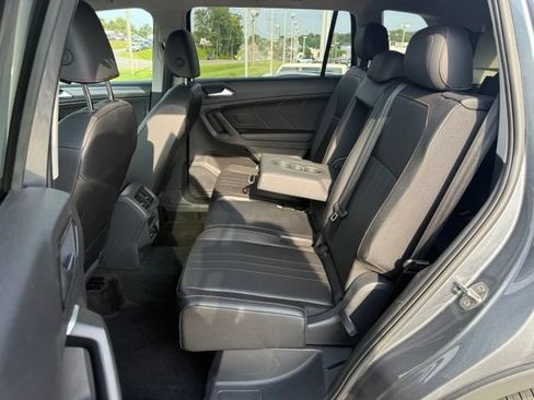Used 2024 Volkswagen Tiguan Wolfsburg Edition FWD image 17
