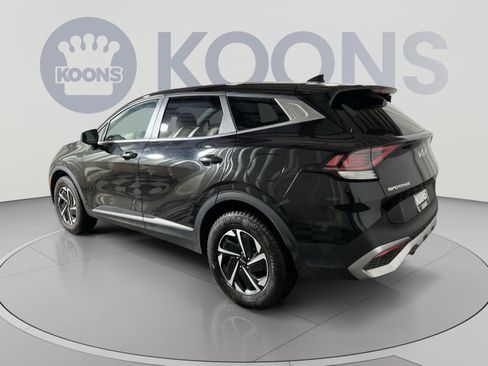 Used 2023 Kia Sportage LX AWD/4WD image 14