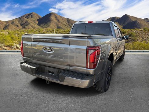 Used 2024 Ford F150 Platinum AWD/4WD image 3