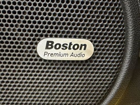 Used 2013 Chevrolet Camaro ZL1 image 22