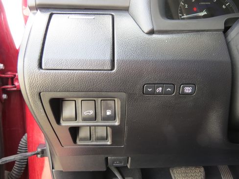 Used 2011 Lexus RX 350 2WD image 17