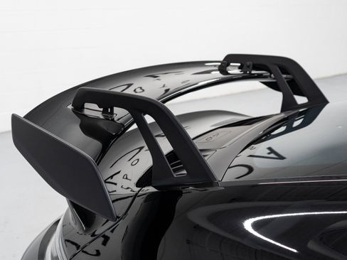 Used 2022 Porsche 911 GT3 image 13