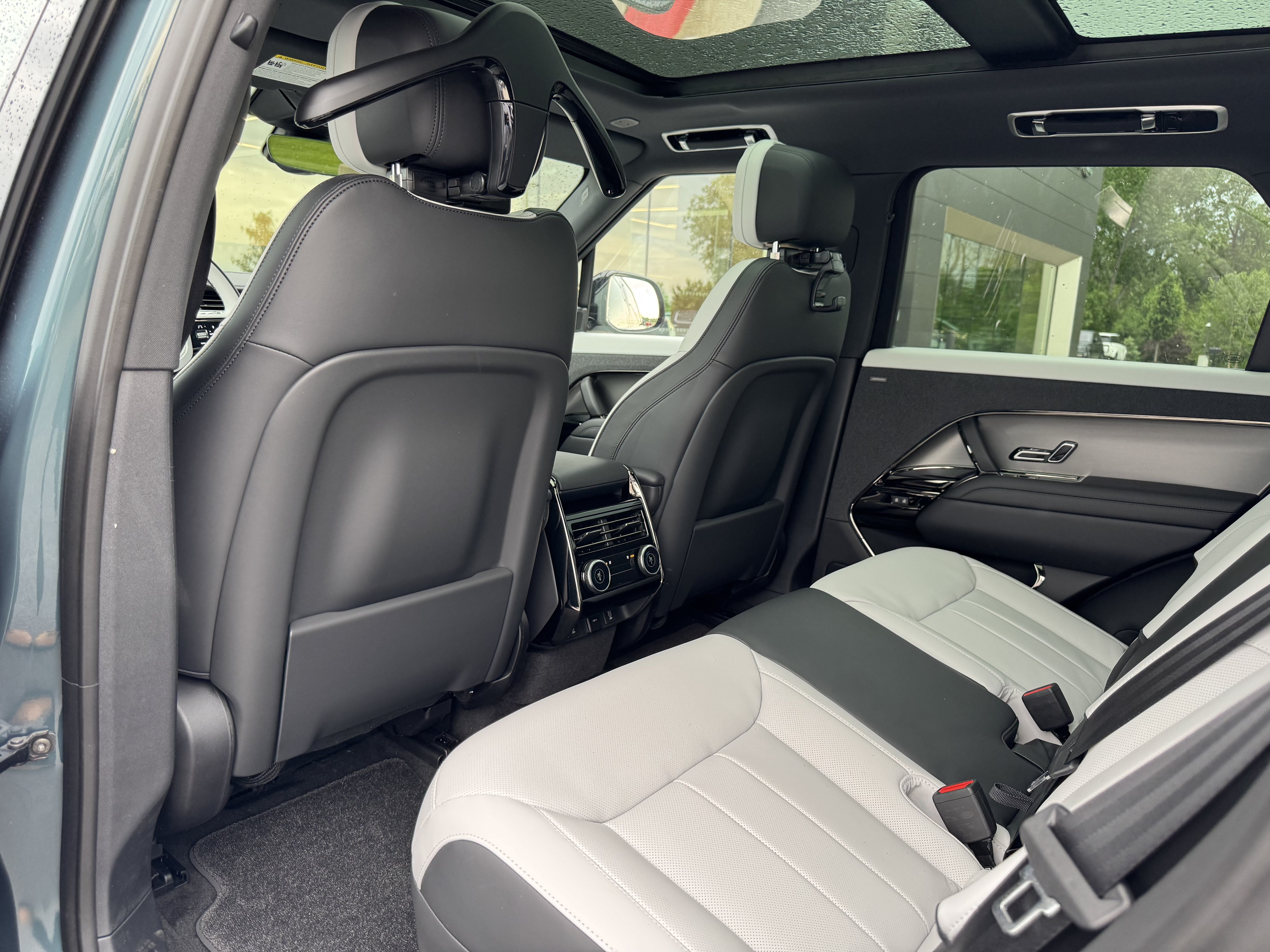 New 2026 Land Rover Range Rover Sport Dynamic SE AWD/4WD image 25