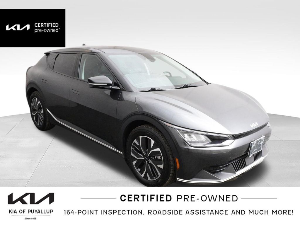 Certified 2024 Kia EV6 Light AWD/4WD image 4