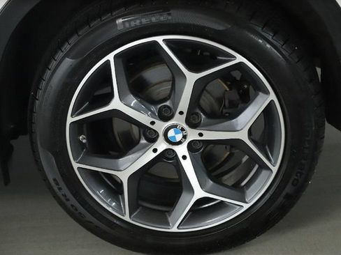 Used 2018 BMW X1 xDrive28i w/ Convenience Package AWD/4WD image 41