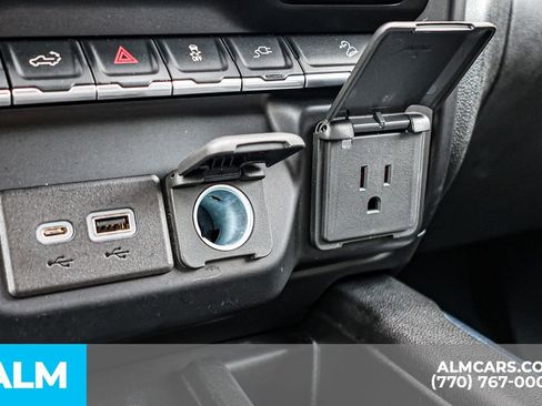 Used 2023 Chevrolet Silverado 2500 High Country image 44