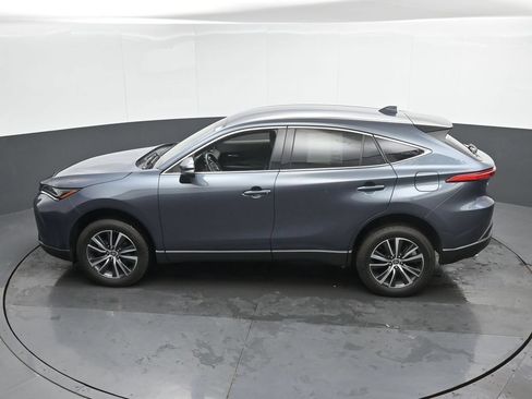 Used 2022 Toyota Venza LE AWD/4WD image 34