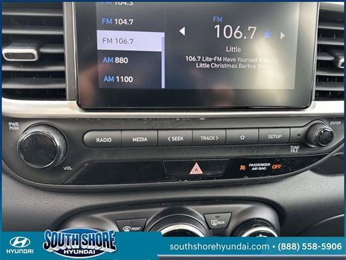 Certified 2023 Hyundai Venue SEL w/ Cargo Package image 30