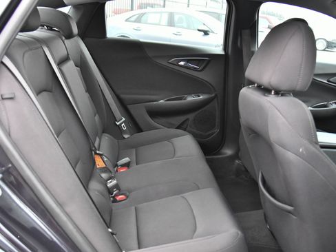 Used 2023 Chevrolet Malibu LT image 37