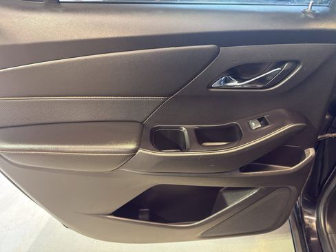 Used 2019 Chevrolet Traverse Premier AWD/4WD image 28