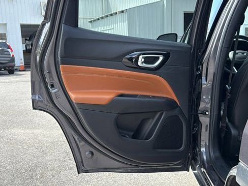 Used 2024 Jeep Compass Limited image 26