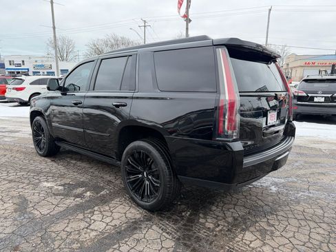 Used 2018 Cadillac Escalade Premium Luxury image 5