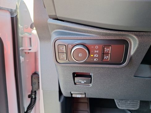 New 2025 Ford Bronco Badlands image 5