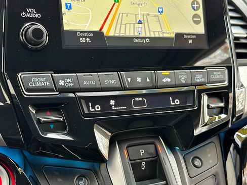 Used 2024 Honda Odyssey Touring image 26