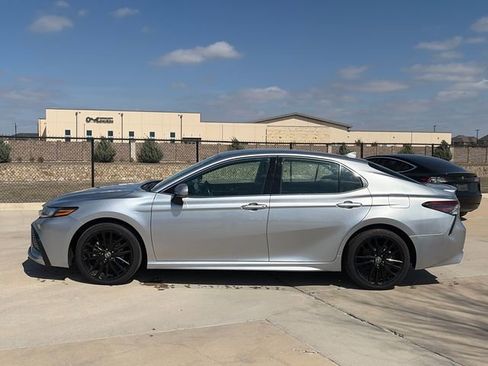 Used 2024 Toyota Camry XSE image 6