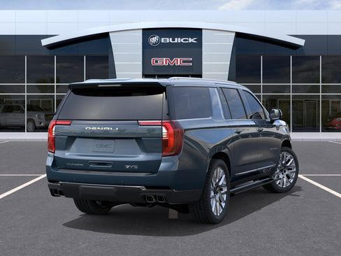 New 2026 GMC Yukon XL Denali Ultimate w/ LPO, Floor Liner Package AWD/4WD image 4